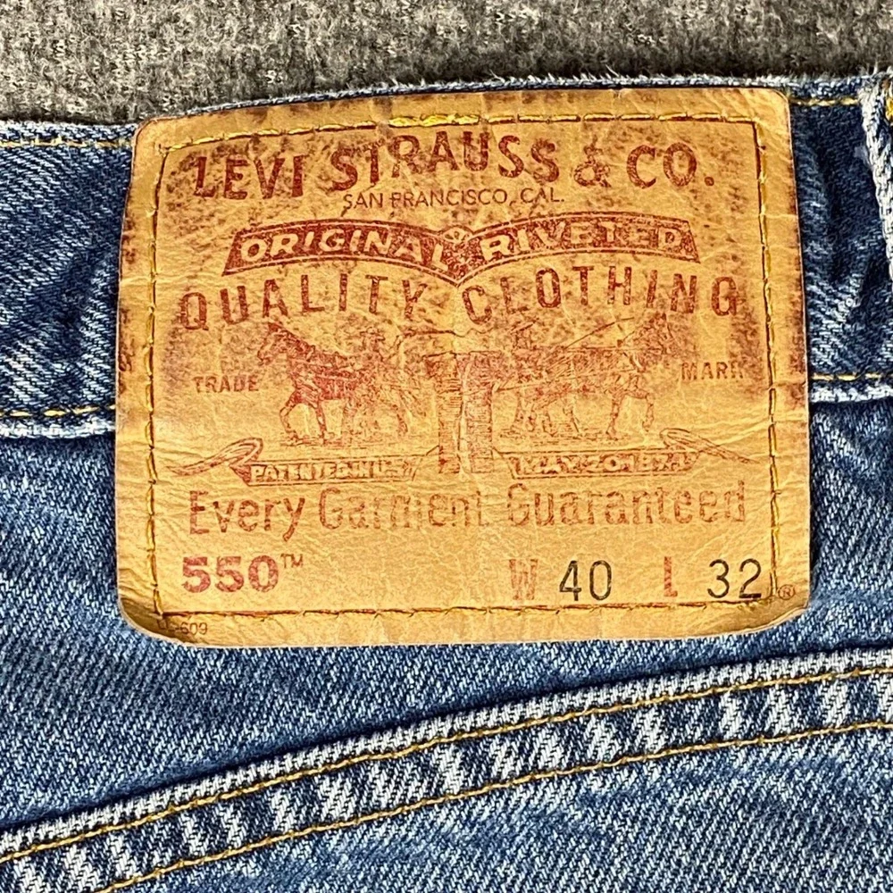 Vintage Levis 550 Relaxed Fit Jeans Mens 40x32 Blue Denim Tapered Leg 90s‎ y2k